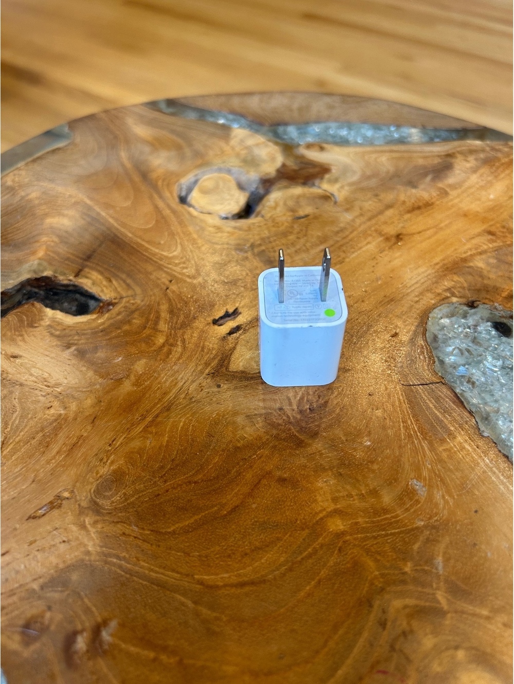 Apple Original 5W USB Power Adapter Cube Charger Block